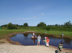 Erlebnisspielplatz - (C) www.ferienhaus-nordfriesland.com